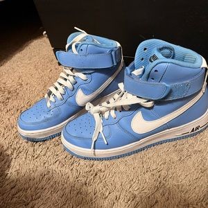 Blue Nike Air Forces Size 7 1/2
